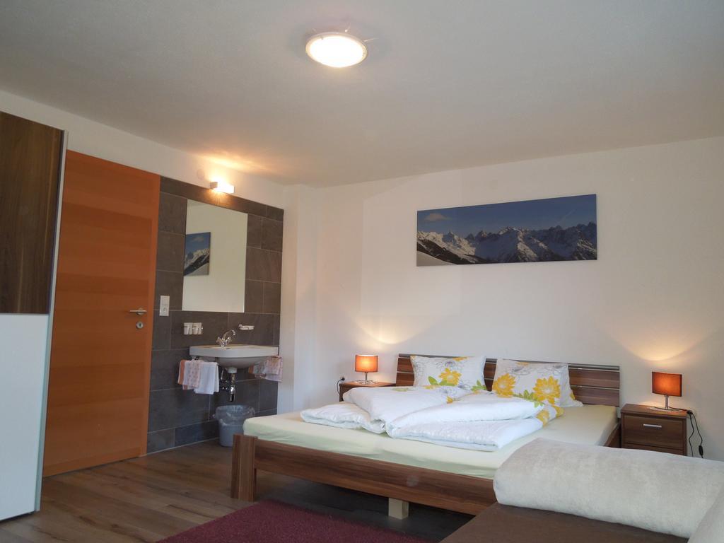 Moeslehof Apartment Kauns Phòng bức ảnh