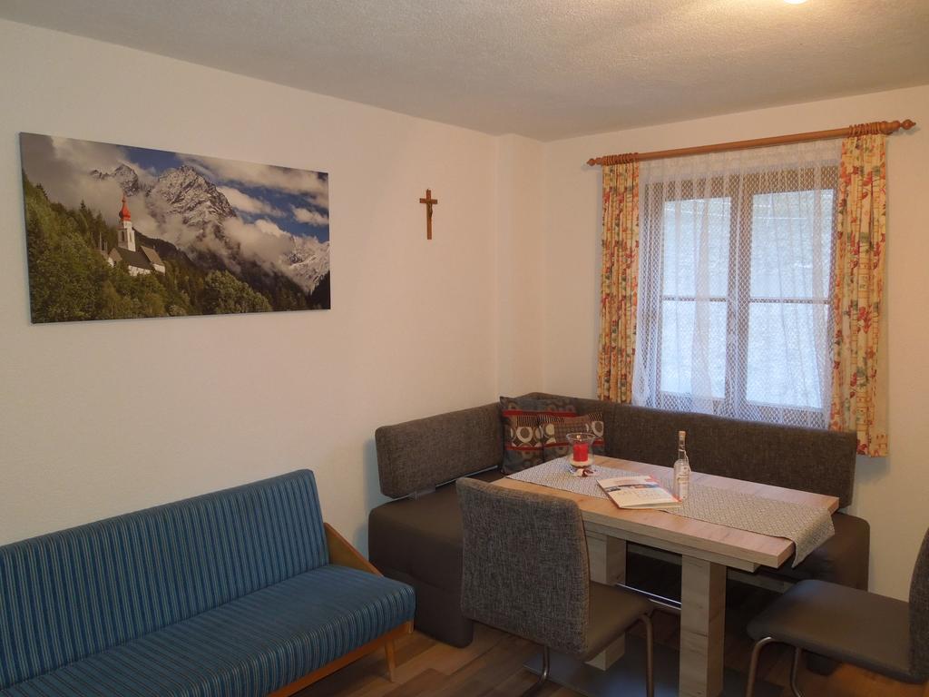 Moeslehof Apartment Kauns Phòng bức ảnh